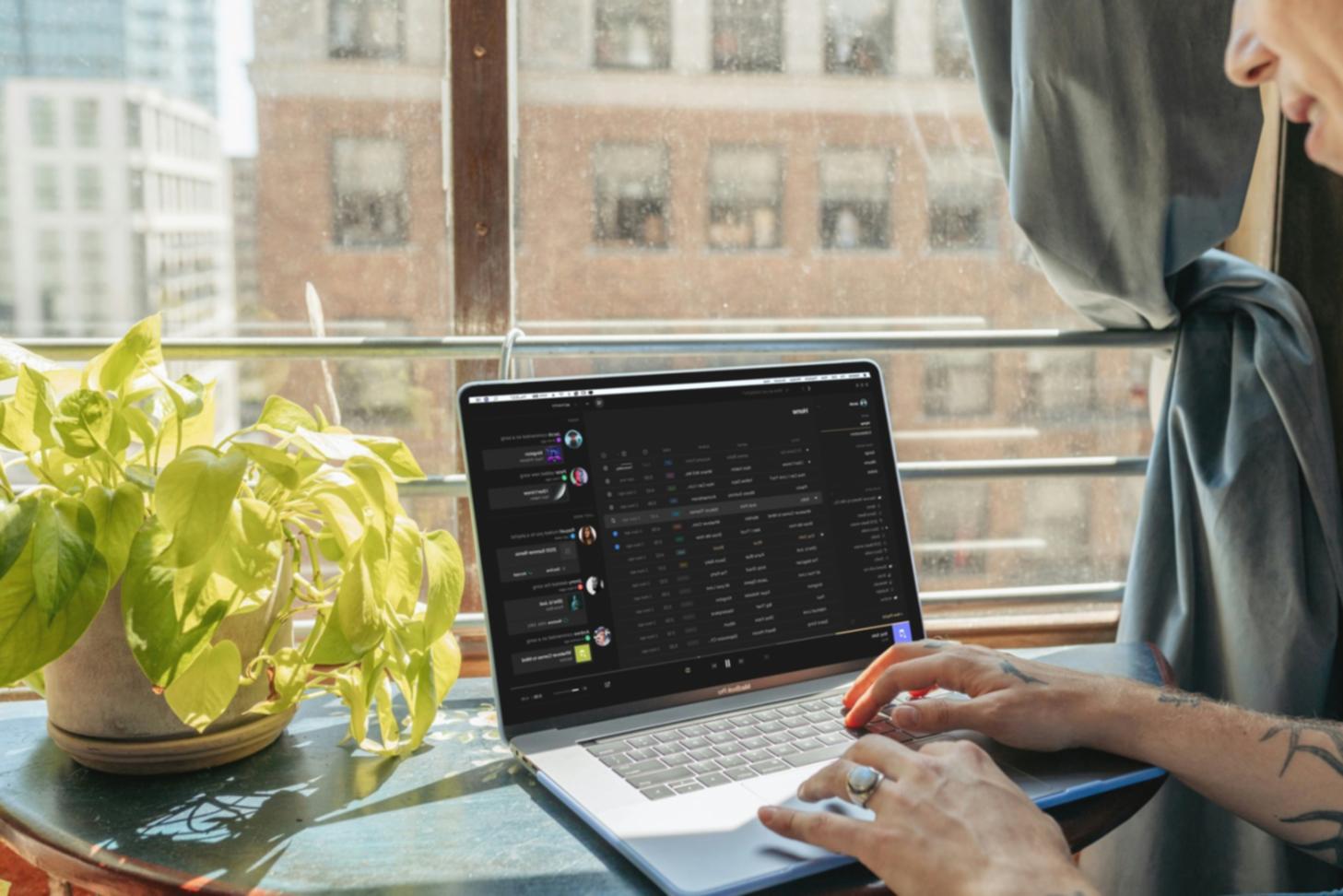 Professional financial consultation meeting showing collaborative planning and strategic discussion